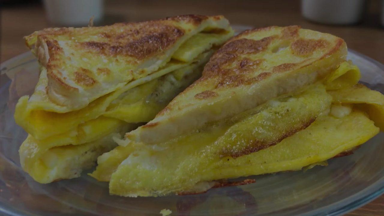 Cheesy Egg Bread Toast