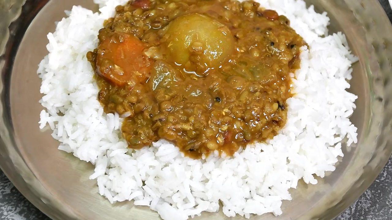 Green Gram and Amla Gravy (Kulambu) – Kongunadu Style