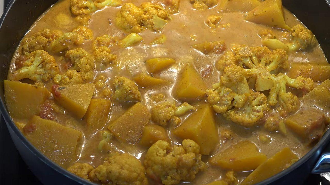 Vegetable Tikka Masala – One Pot Chef Style