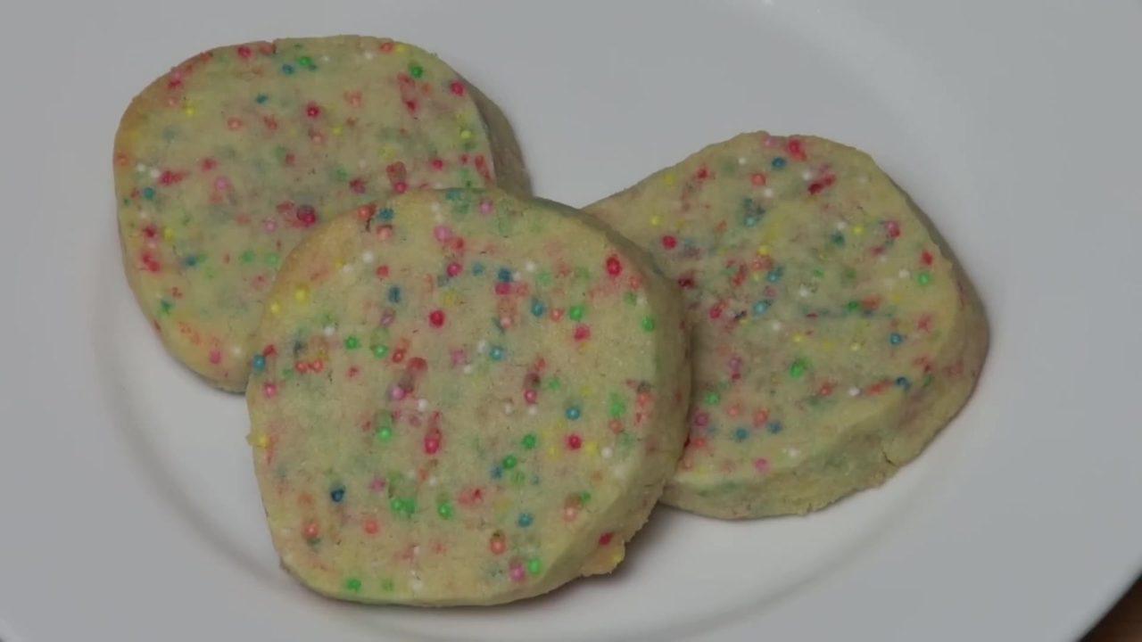 Rainbow Cookies – Simple & Fun