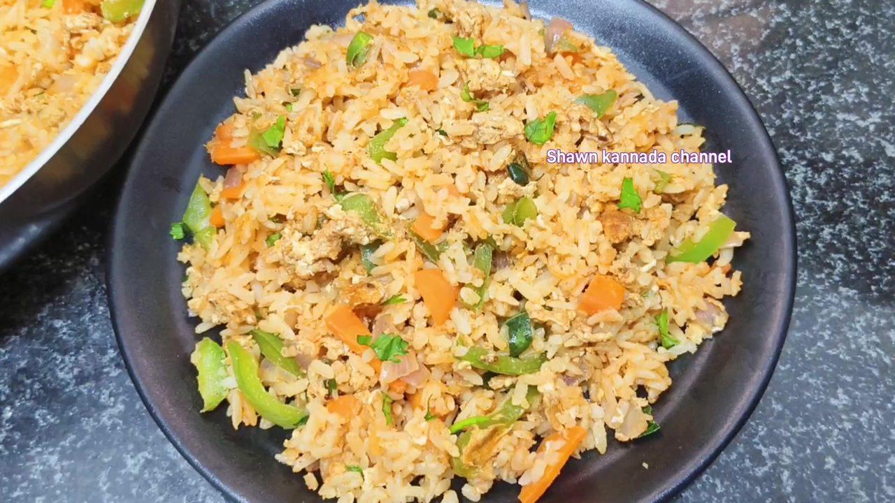 Aval Egg Upma - Quick Breakfast Recipe