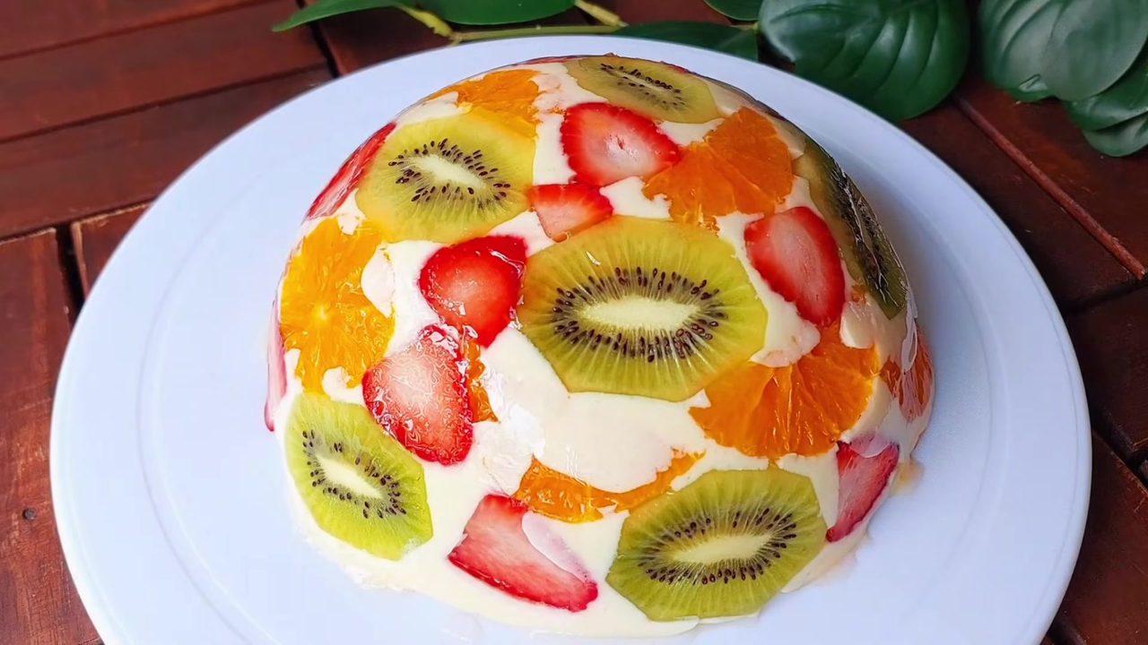 Fruit Dessert – Soft and Creamy