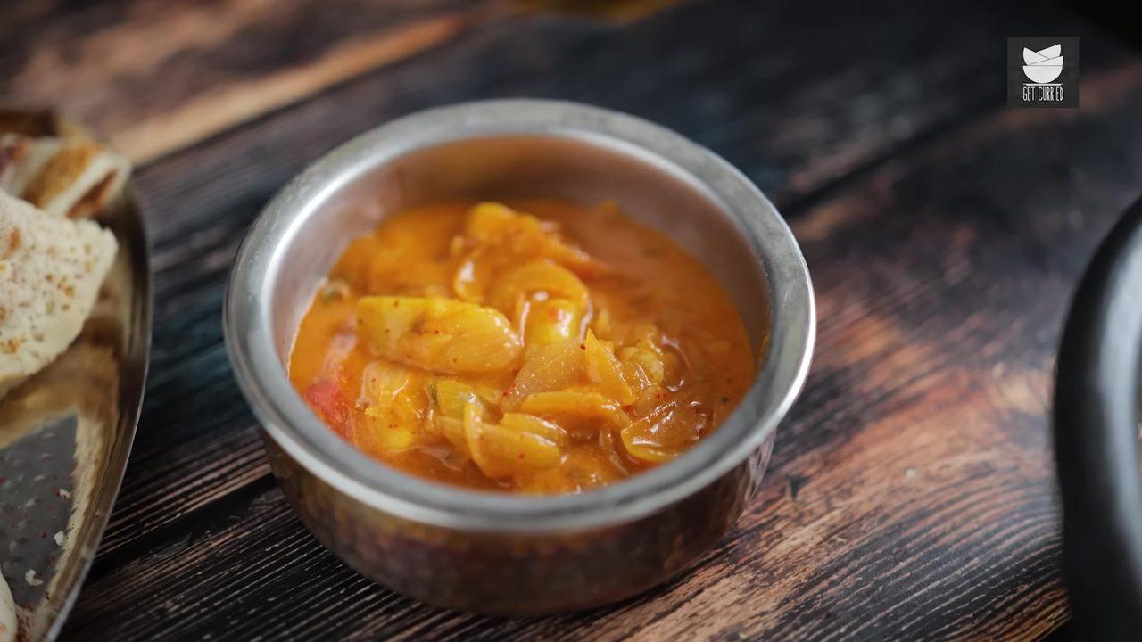 Chettinad Onion Curry