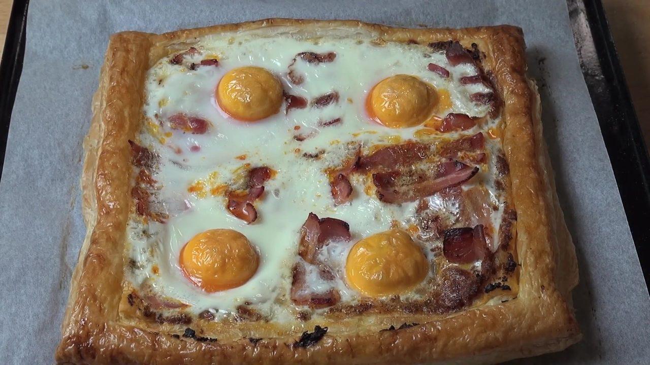 Bacon and Egg Breakfast Tart – Easy