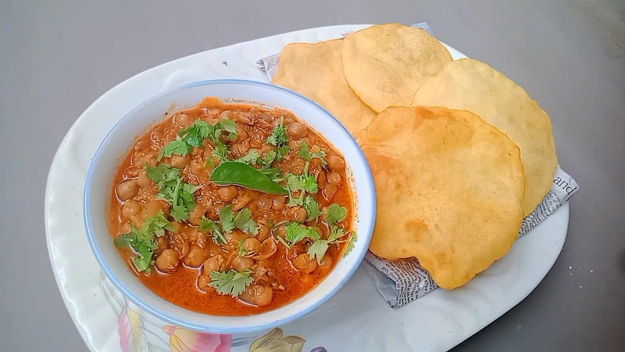 Chhole Bhature - Easy Recipe