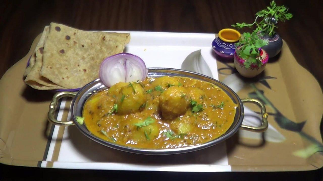 Dam Aloo Recipe – Indian Baby Potato Curry
