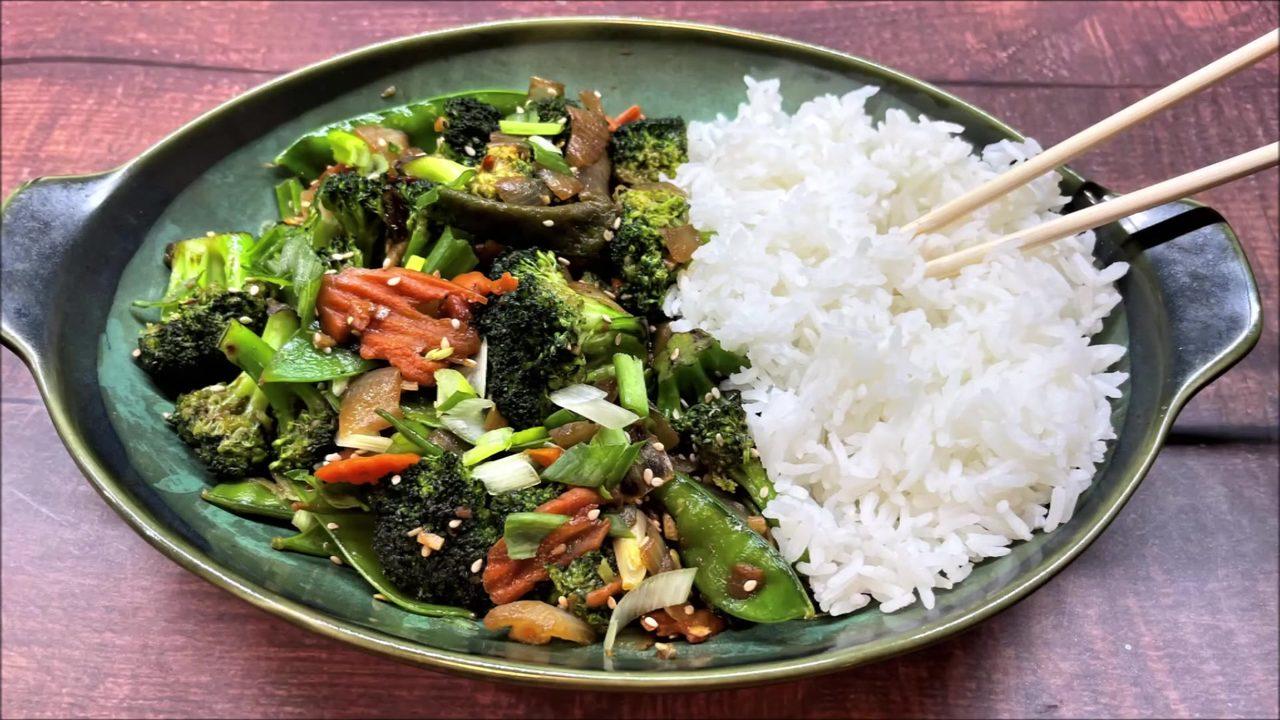 FAST Vegetable Stir Fry – Chinese Style