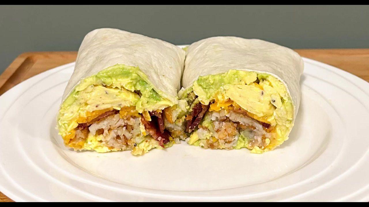 Egg and Bacon Breakfast Wraps – American