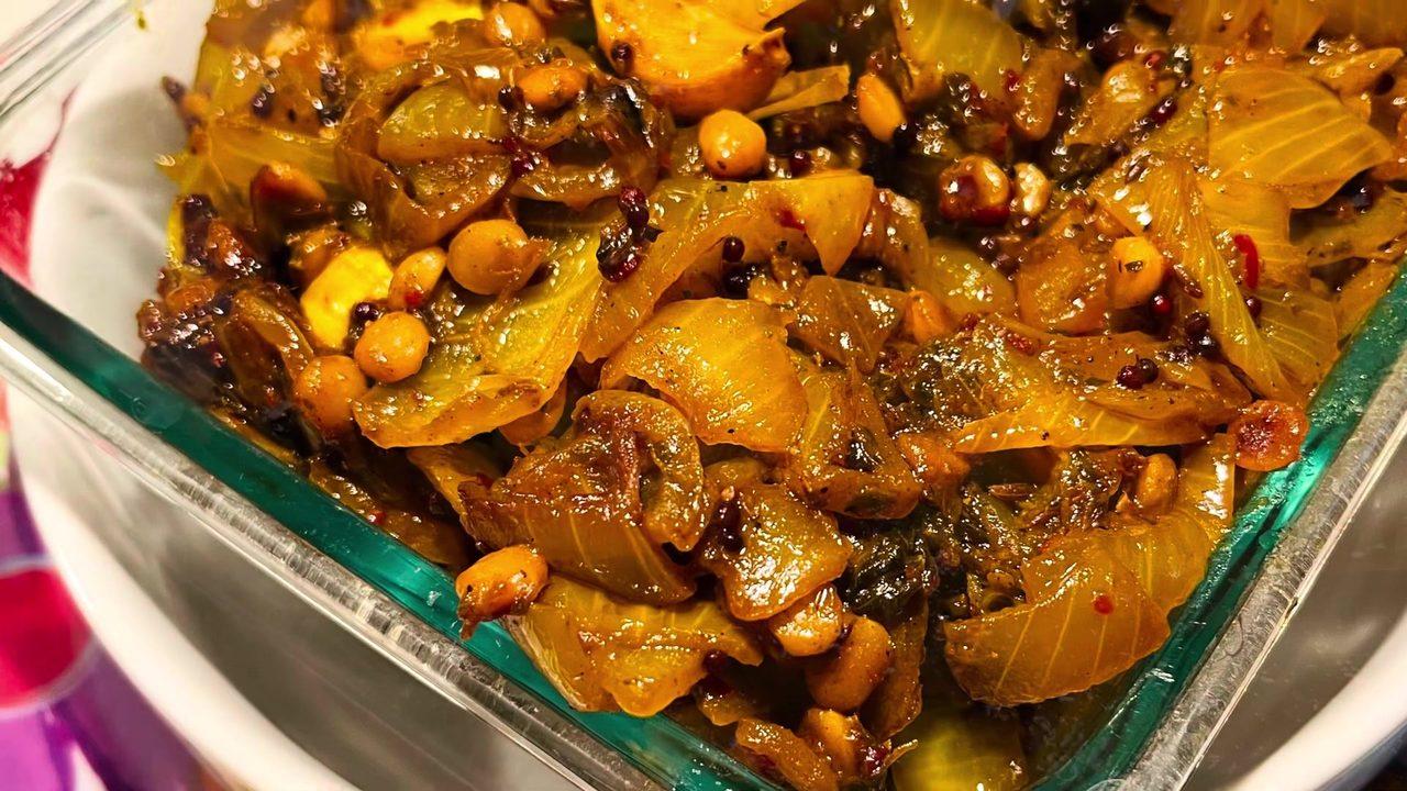 Gongura Onion Curry