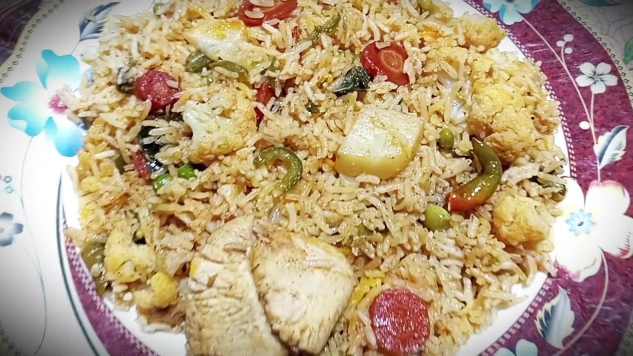 Chicken Vegetable Mix Biryani