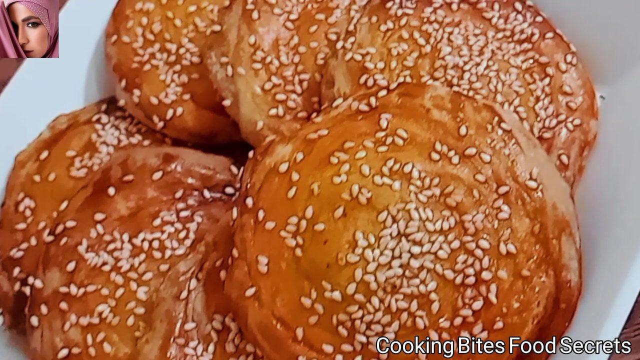 Bakarkhani Recipe - Crispy Layered Flatbread