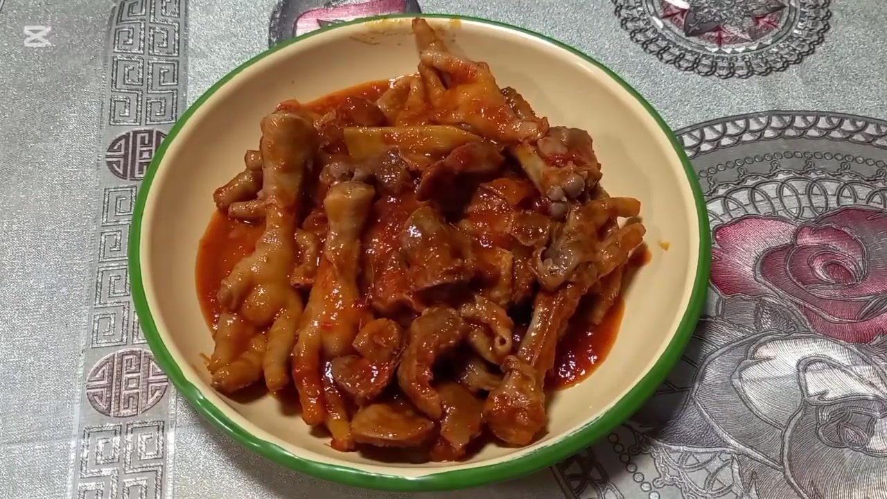 Chicken feet & gizzards stew – Indonesia style (bumbu bali)