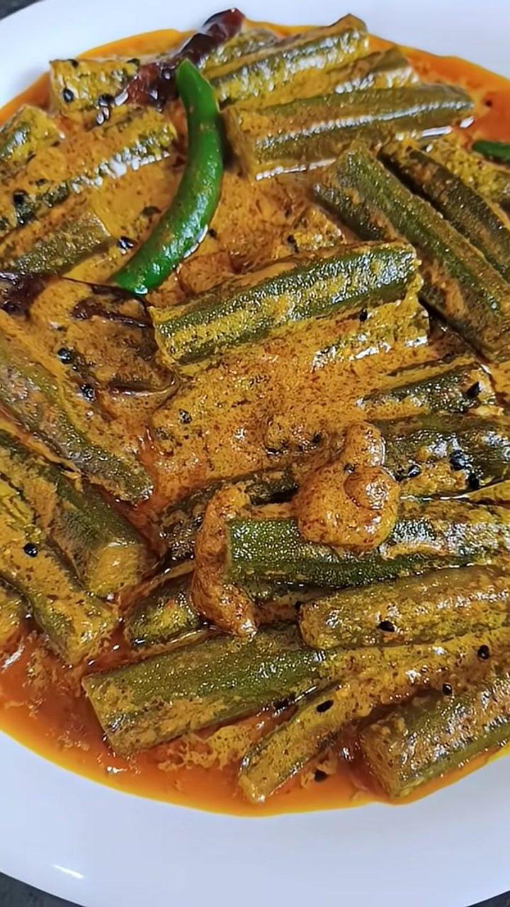 Okra with Mustard and Poppy Seed Paste (Dhersh Shorshe Posto)