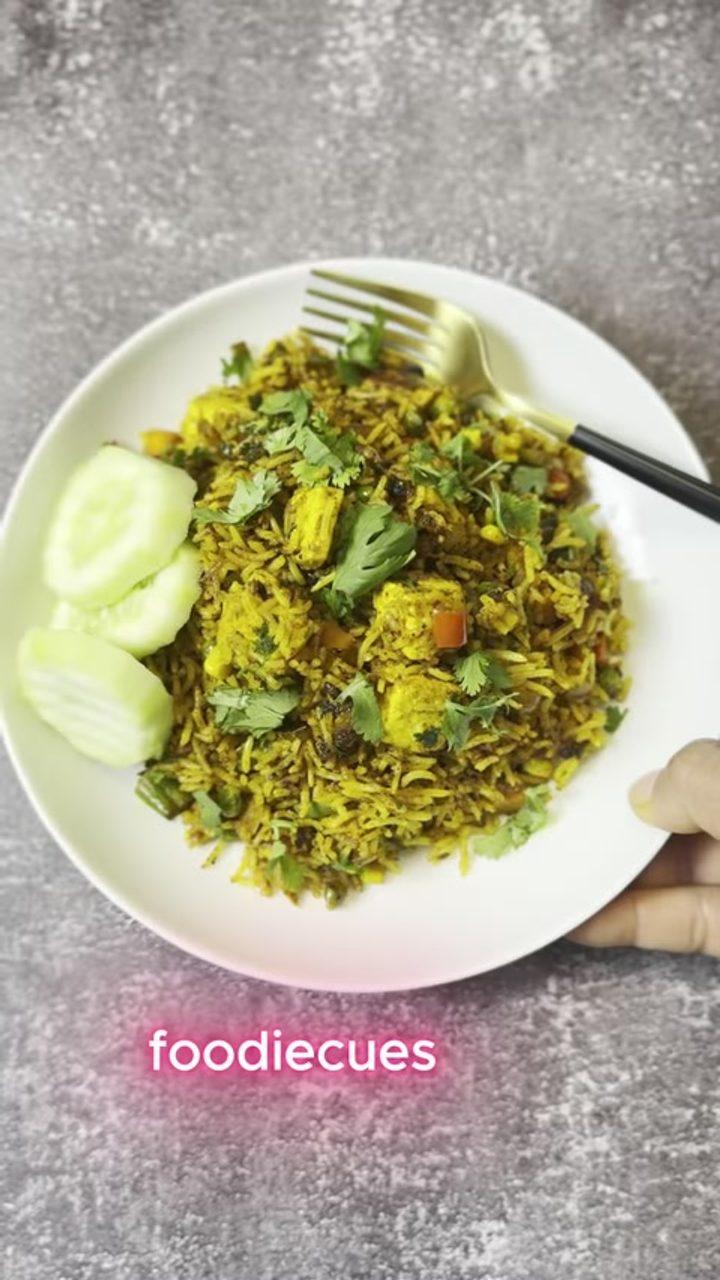Street Style Paneer Tawa Pulao