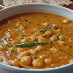 Chikkar Chhole – Rich & Creamy North Indian Chickpea Curry