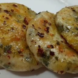 Stuffed Potato and Spinach Flatbreads (Aloo Palak Paratha)