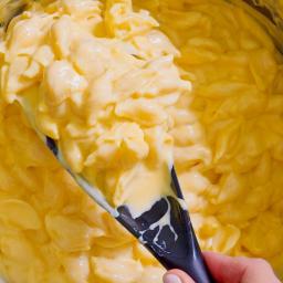 Stovetop Mac and Cheese: 6-Ingredient Recipe