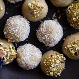Malai Ladoo – Vegan Richa