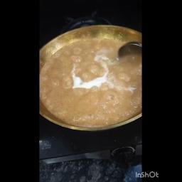 Semolina Halwa (Suji Halwa)