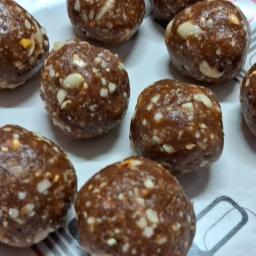 Thambittu Ladoo – Traditional Karnataka Sweet