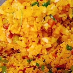 Flavorful Vegetable Poha for Sunday Breakfast