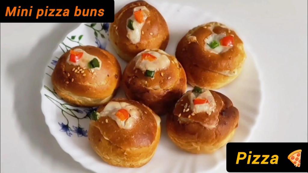 Cheesy Creamy Crunchy Mini Pizza Buns