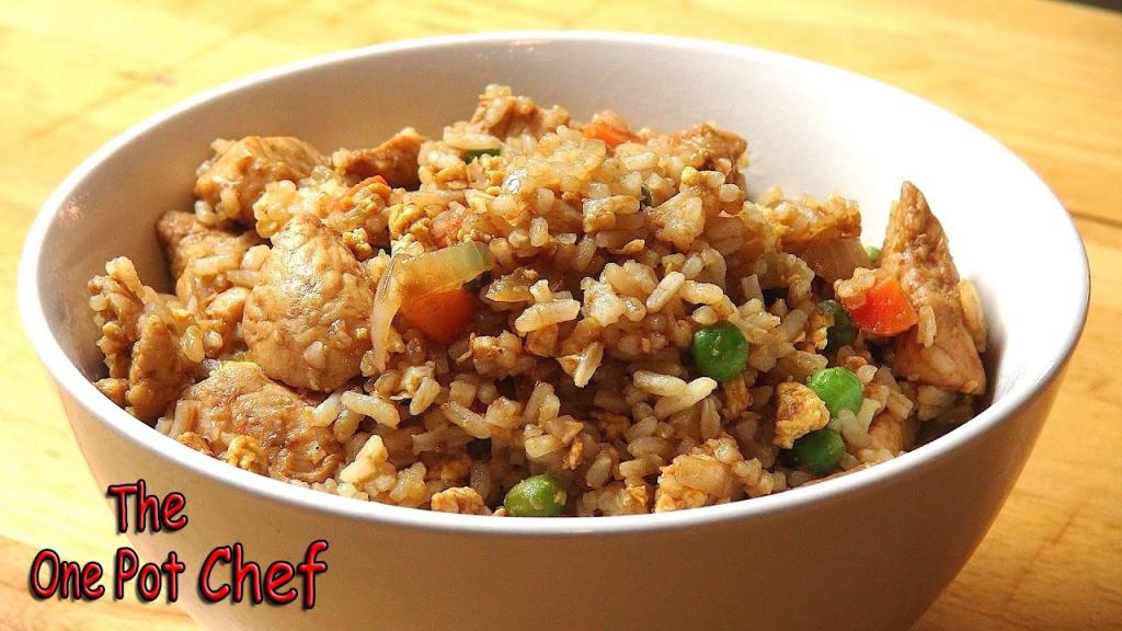 Chicken Fried Rice – Easy Weeknight Meal