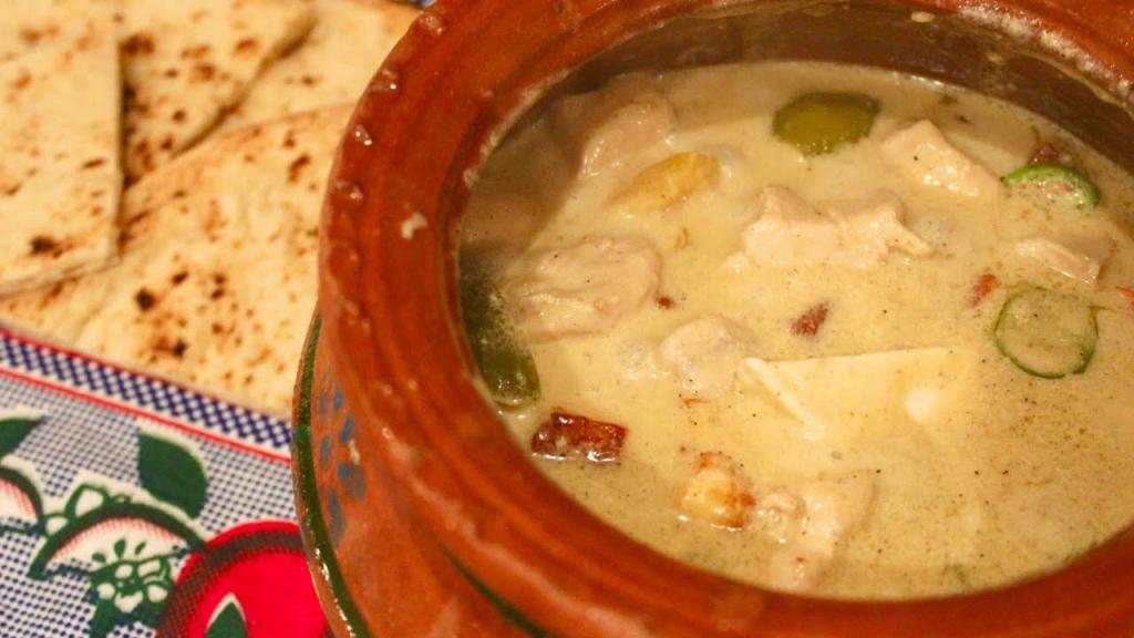Chicken Paneer Reshmi Handi – Creamy & Mild