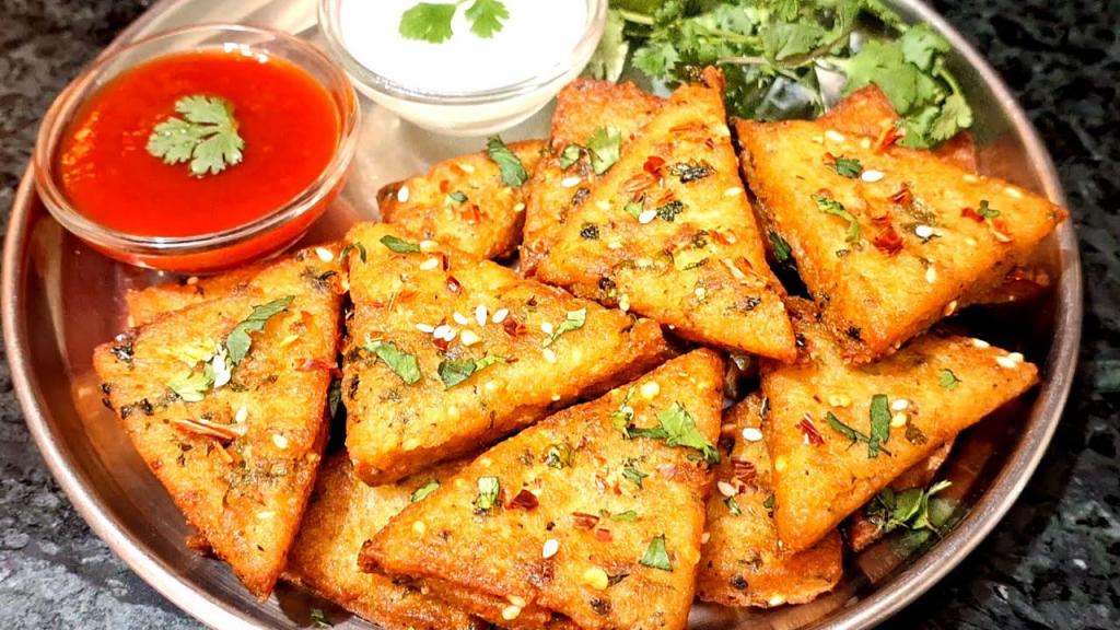 Crispy Potato Triangle Snacks