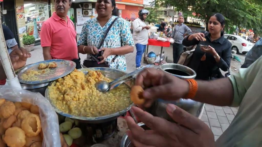 Dahi Puri and Pani Puri - Mumbai Street Food