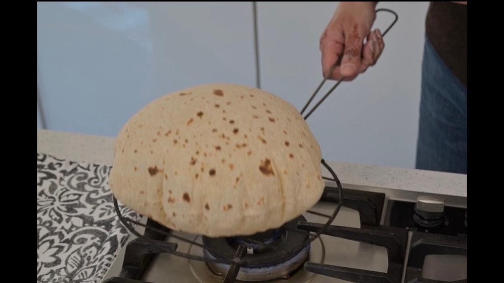 Foolproof Soft & Puffy Roti (Chapati) Recipe