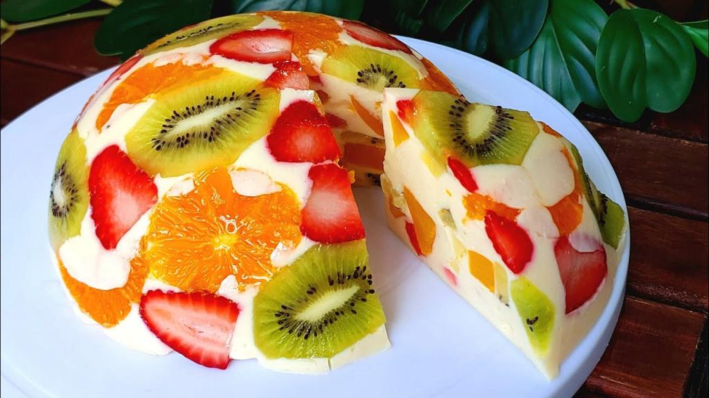Fruit Dessert – Soft and Creamy