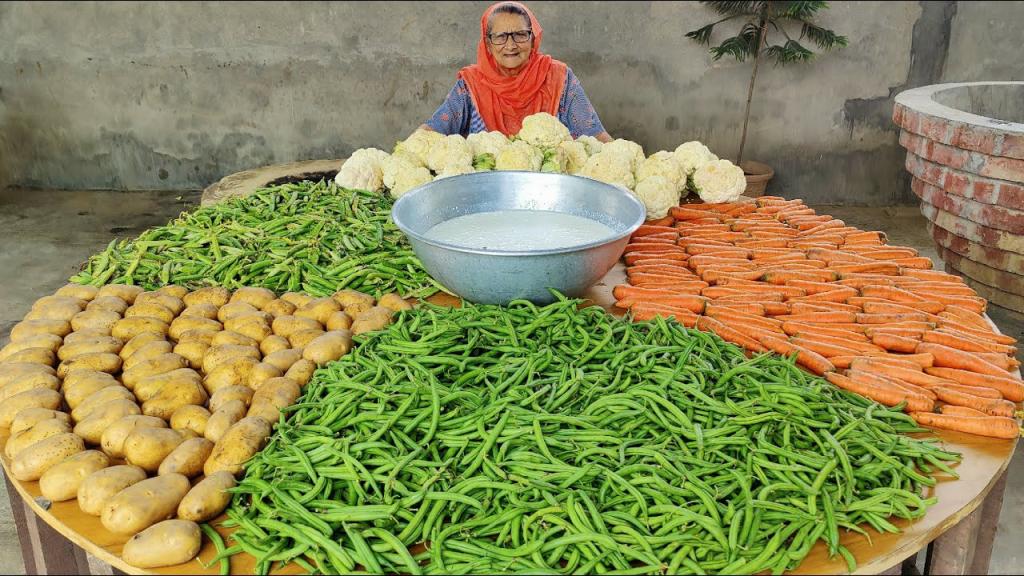 Grandma's Mixed Vegetable Curry - Indian Style
