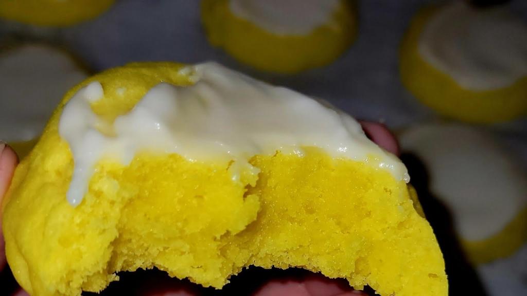 Lemon Iced Cookies – Classic