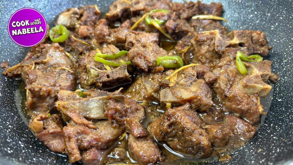 Mutton Fry with Ginger and Green Chillies