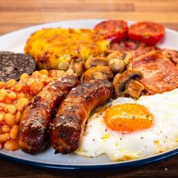 The Great British All-Day Breakfast (Full English) – Air Fryer & Stove Top
