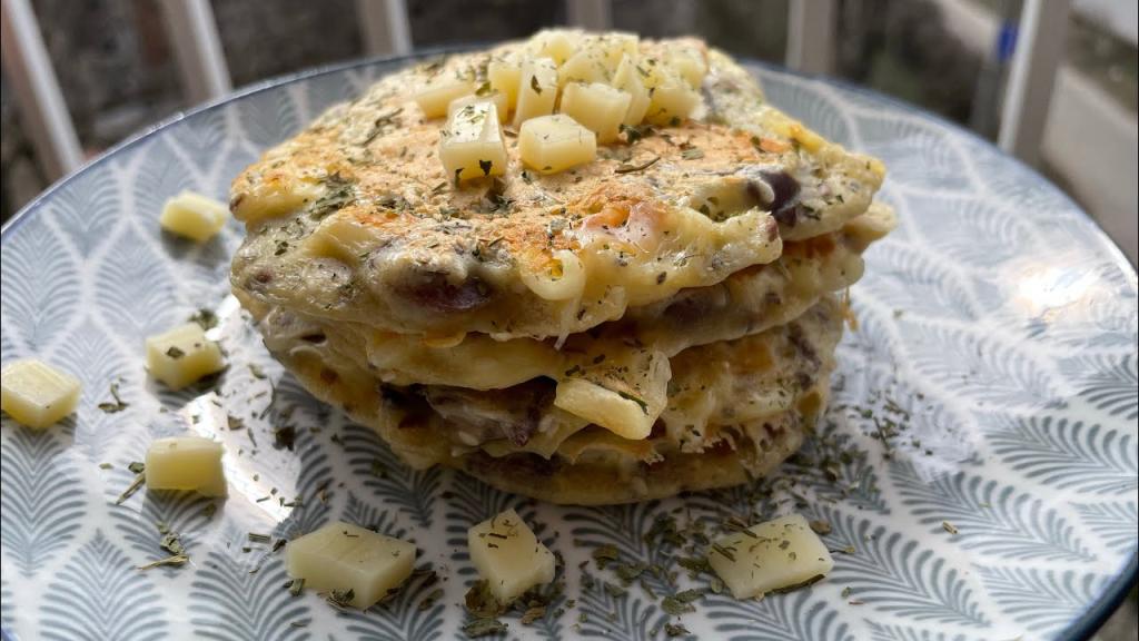 Savory Pancakes with Cheese and Olives – Quick & Easy