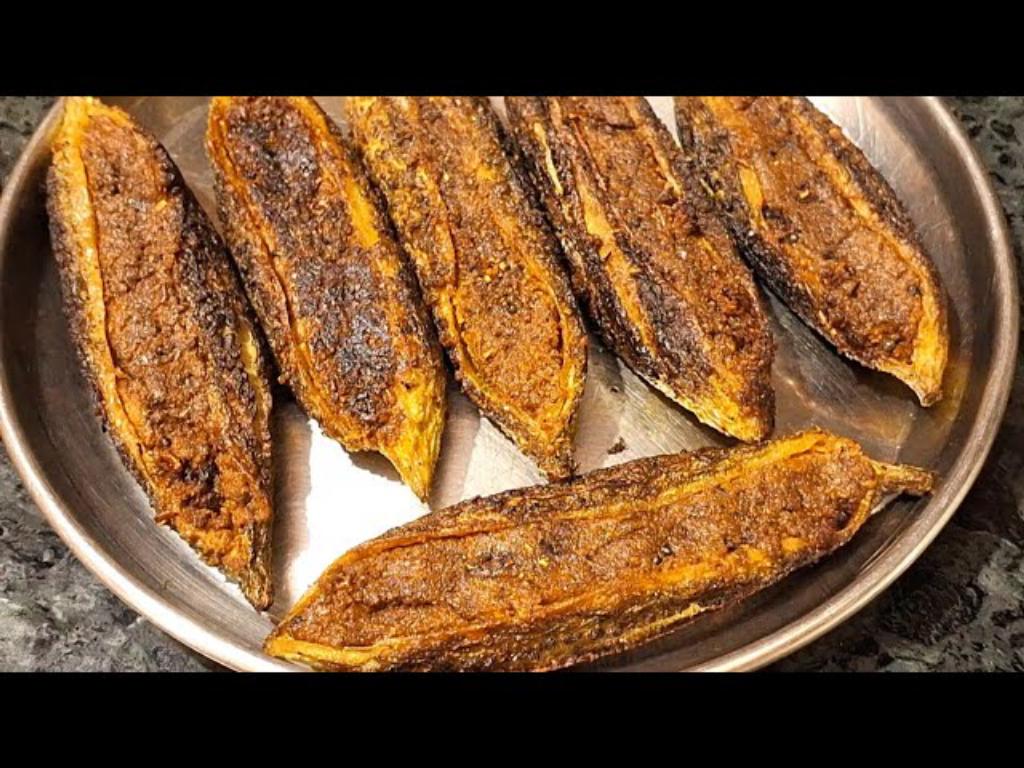 Stuffed Bitter Gourd (Bharwa Karela)