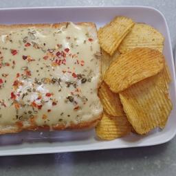Melting Cheese Chicken Sandwich