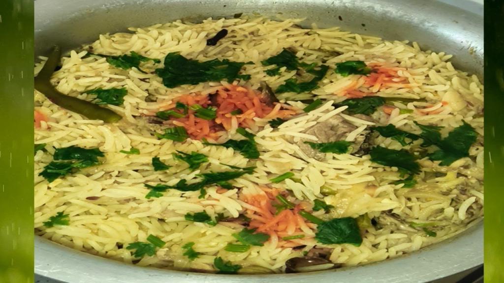 White Chicken Biryani (Pulao) Recipe